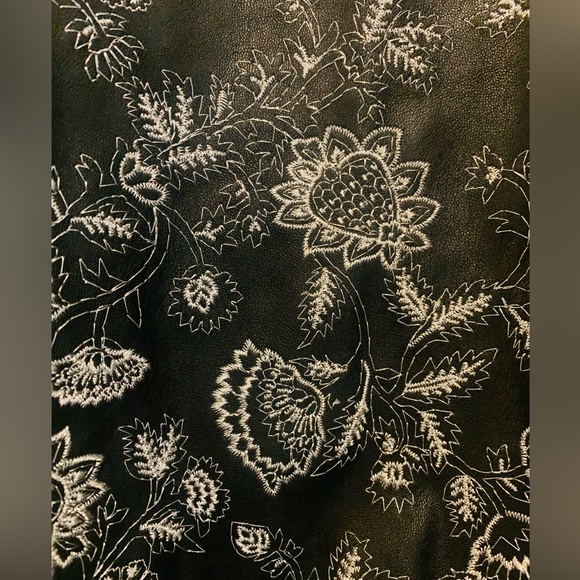 Michael Kors brand new xs jacket - Picture 3 of 3